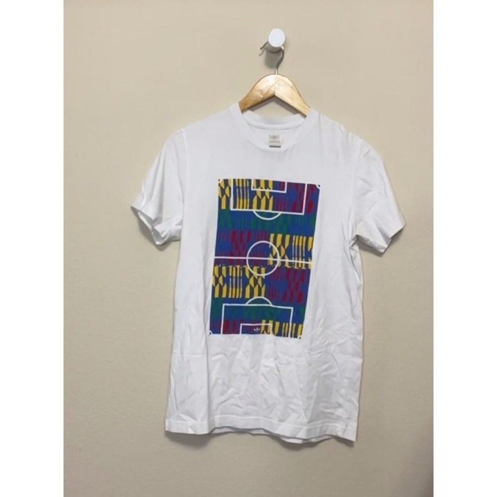Adidas Originals Mens White Kente Soccer Field Graphic T-Shirt Small Trefoil